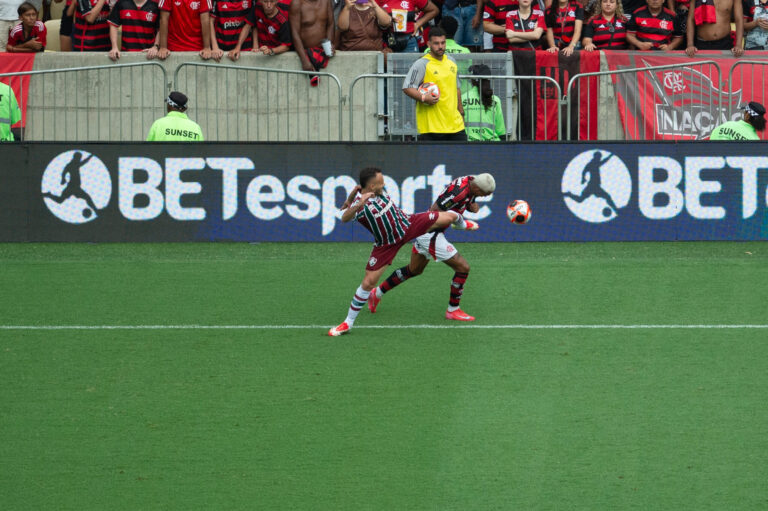betesporte-amplia-presenca-no-futebol-e-fecha-acordo-para-exposicao-de-marca-no-brasileirao-e-em-jogos-da-selecao-brasileira-2-scaled-1
