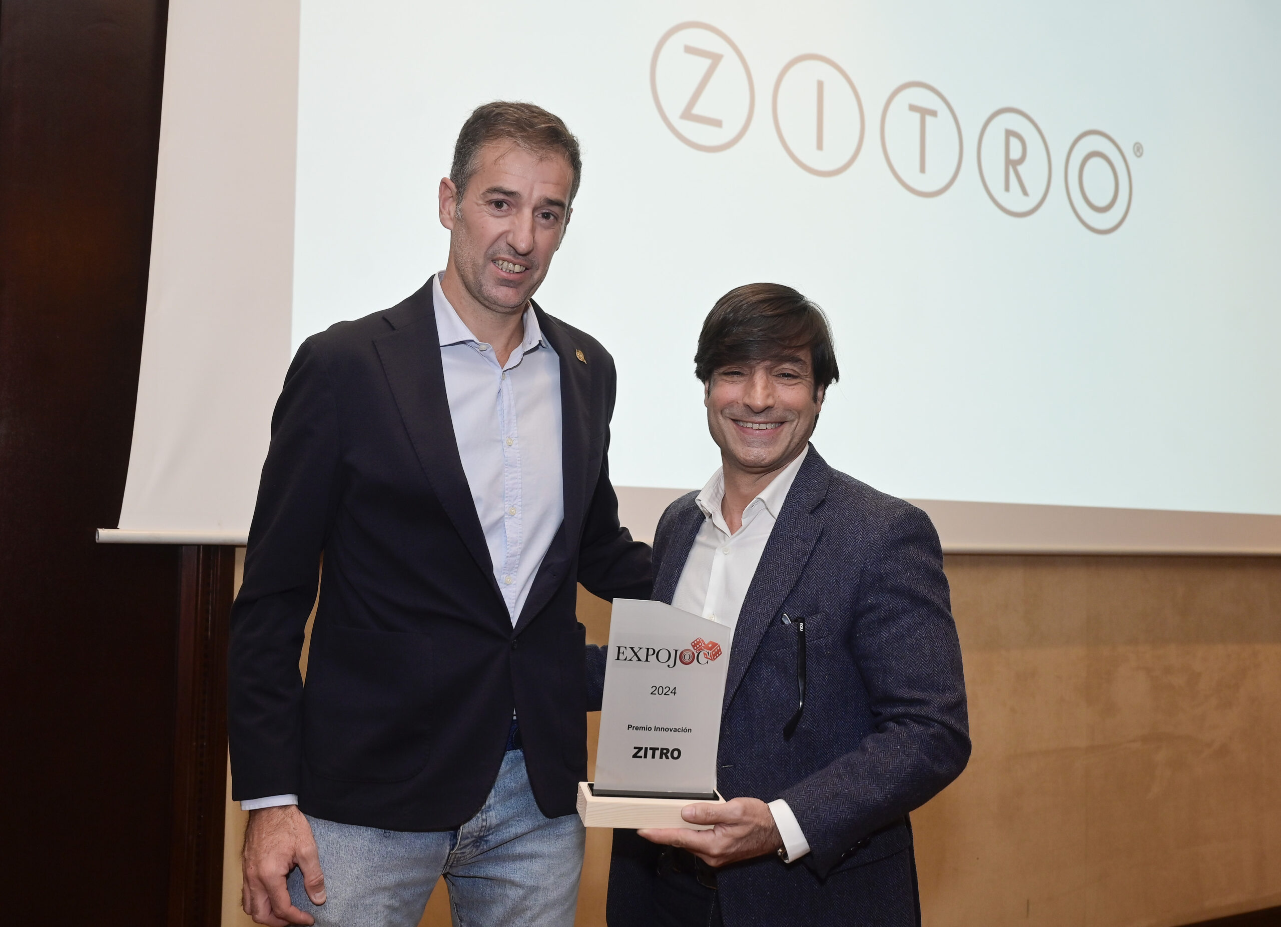 zitro-ganha-duas-vezes-na-expojoc-homenageada-pela-inovacao-e-como-melhor-fabricante-2-scaled-1 Zitro ganha duas vezes na EXPOJOC: Homenageada pela Inovação e como Melhor Fabricante