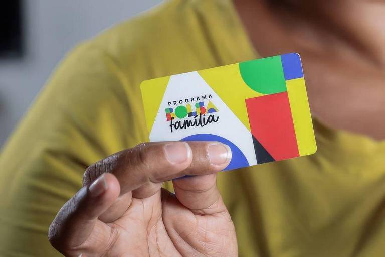 bets-podem-aumentar-inadimplencia-de-beneficiarios-do-bolsa-familia-em-ate-14-diz-febraban