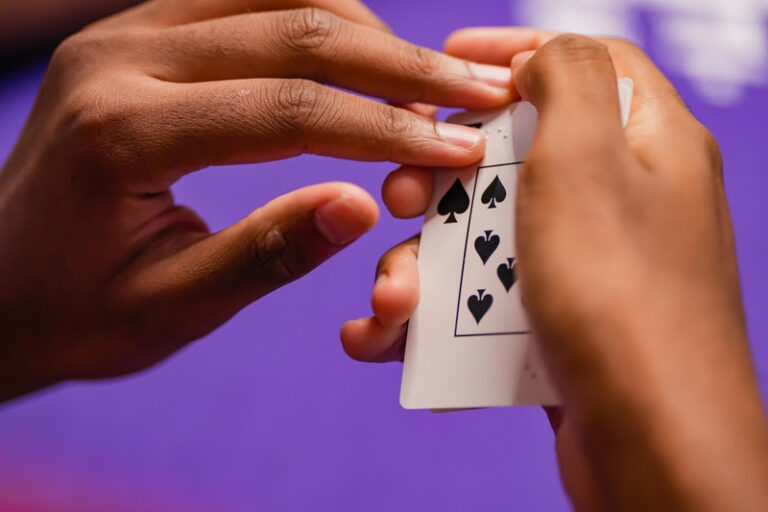 h2-promove-torneio-de-poker-para-deficientes-visuais-com-a-participacao-de-medalhistas-paralimpicos