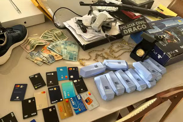 quem-sao-os-influenciadores-presos-em-operacao-contra-lavagem-de-dinheiro-por-meio-de-rifas-ilegais-na-bahia-2 Quem são os influenciadores presos em operação contra lavagem de dinheiro por meio de rifas ilegais na Bahia