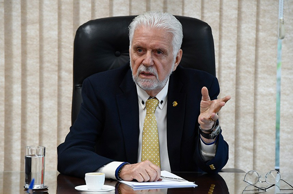 senador-jaques-wagner-volta-a-defender-a-legalizacao-dos-jogos
