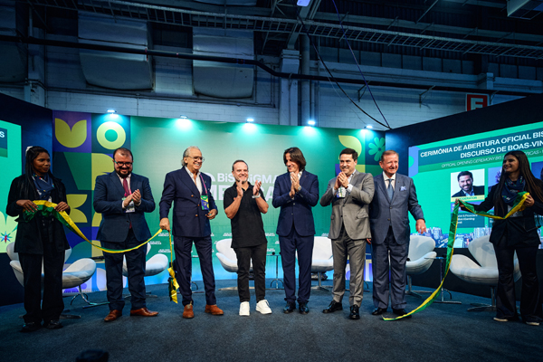 softswiss-e-rubens-barrichello-uma-alianca-estrategica-que-fortalece-a-presenca-da-marca-no-brasil SOFTSWISS e Rubens Barrichello: uma aliança estratégica que fortalece a presença da marca no Brasil