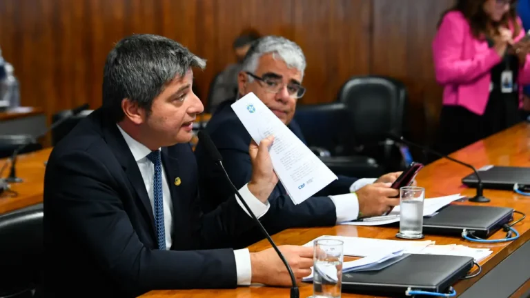 relator-de-pl-no-senado-quer-proibir-jogadores-e-celebridades-em-anuncios-de-bets