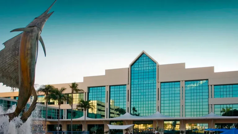 sbc-summit-americas-tem-inicio-com-ampla-agenda-de-conferencias-e-oportunidades-de-networking