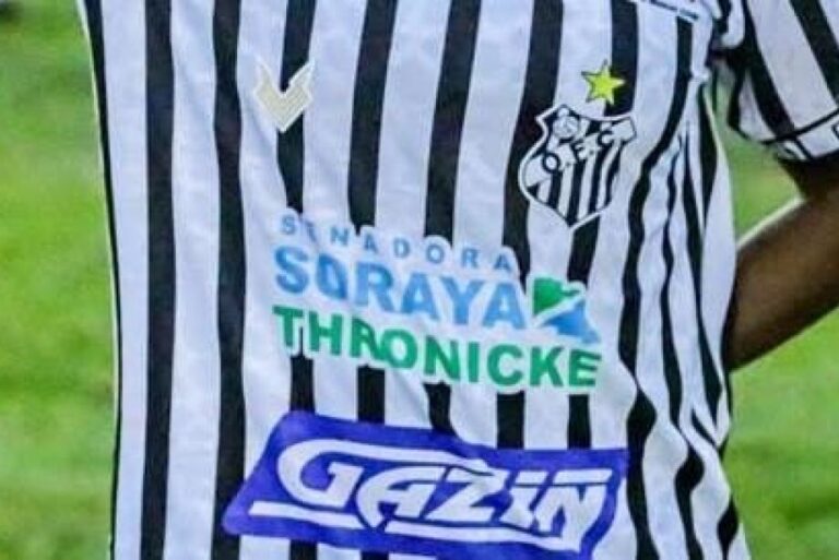 soraya-thronicke-estampa-lugar-nobre-na-camisa-do-time-feminino-do-operario