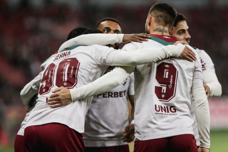 borussia-dortmund-e-apontado-como-favorito-em-duelo-contra-o-fluminense
