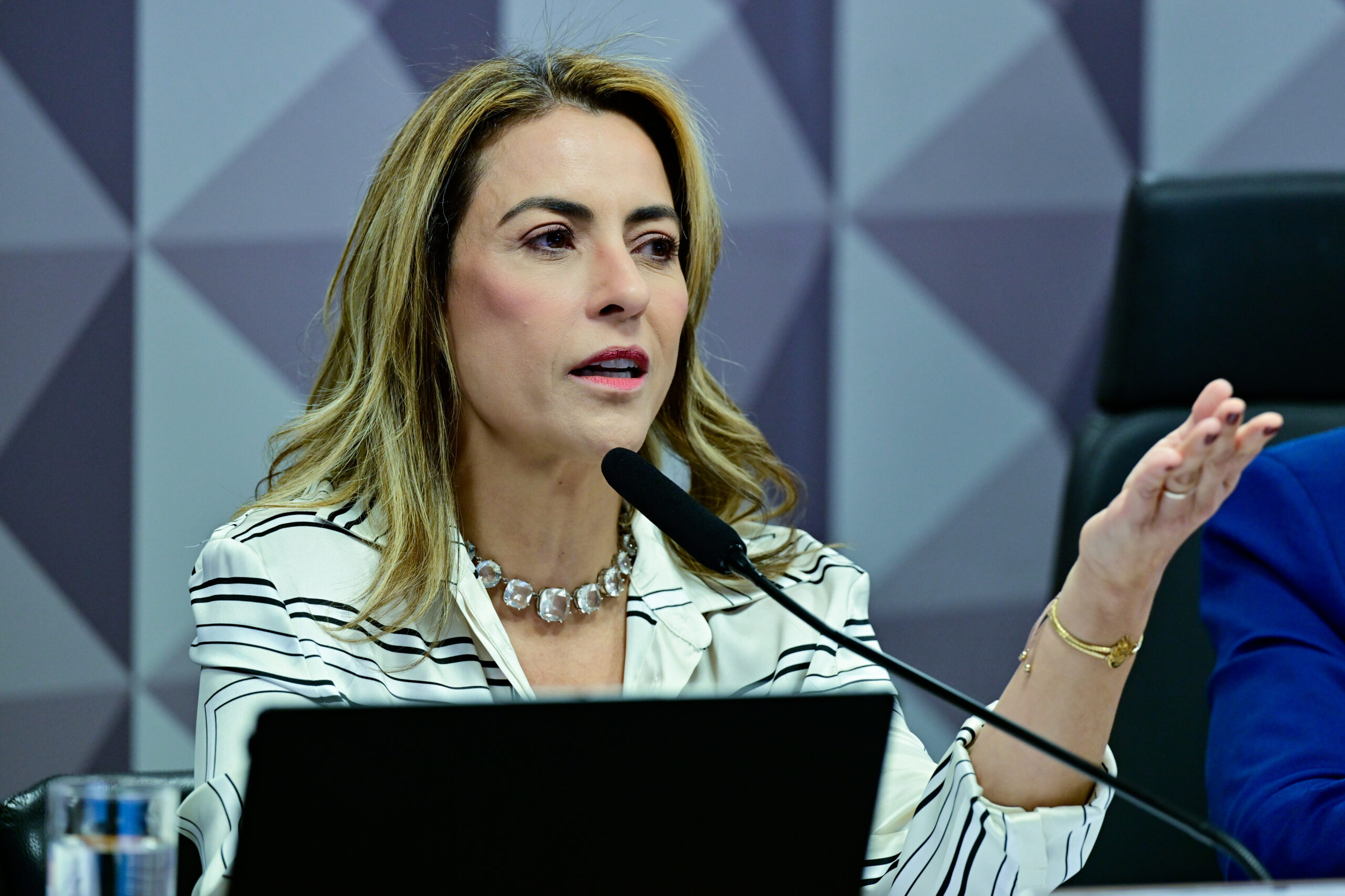 relatora-da-cpi-das-bets-culpa-governo-bolsonaro-por-crise-nas-apostas-scaled-1