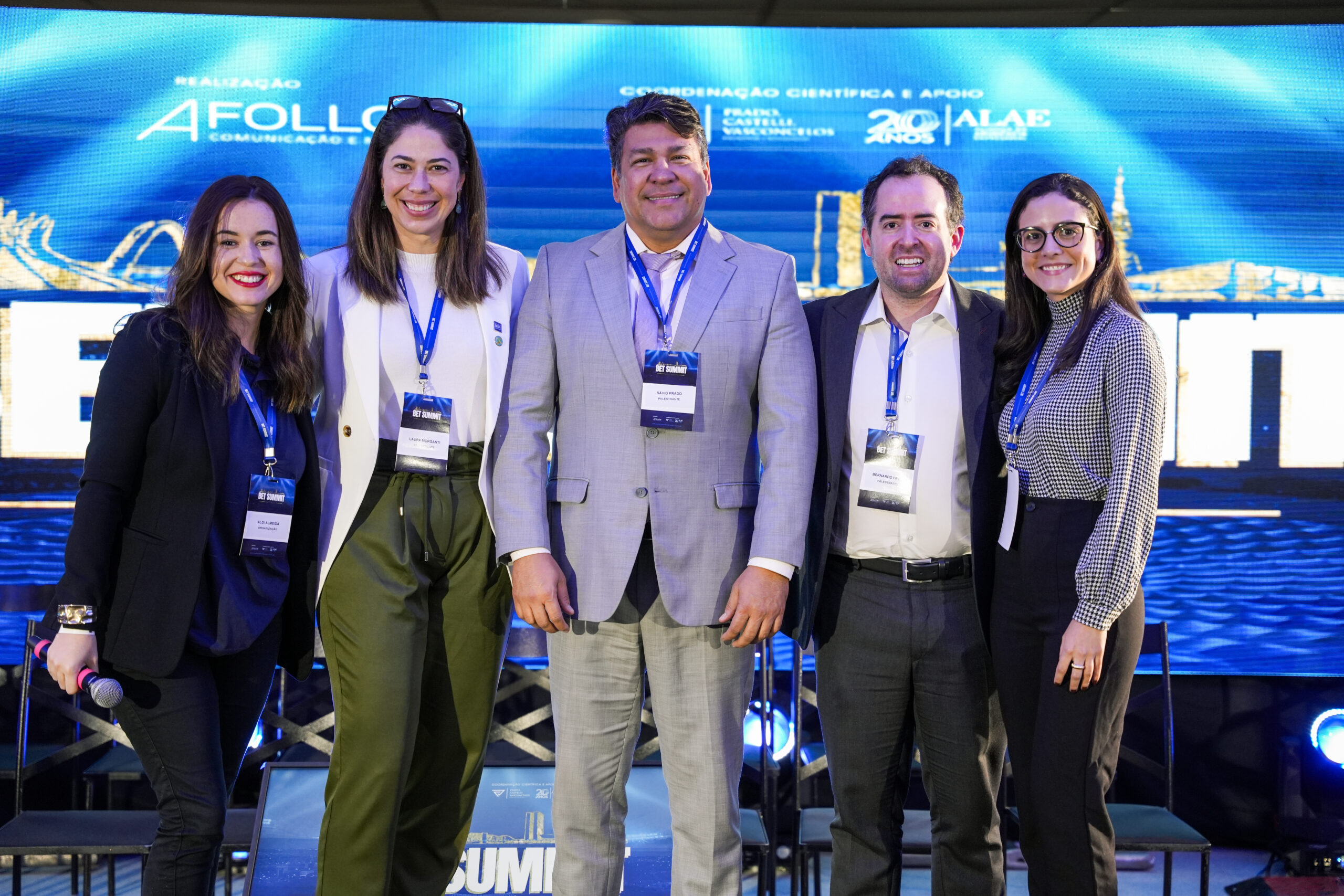 bet-summit-2025-comprova-sucesso-com-bons-paineis-e-modelo-estilo-arena-12-scaled-1 Bet Summit 2025 comprova sucesso com bons painéis e modelo estilo arena