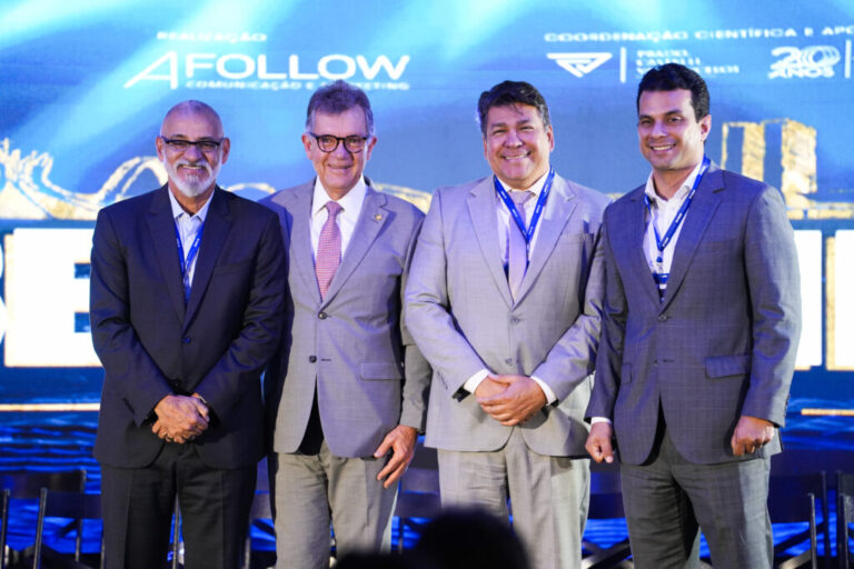 bet-summit-2025-comprova-sucesso-com-bons-paineis-e-modelo-estilo-arena-6-1024x683-1